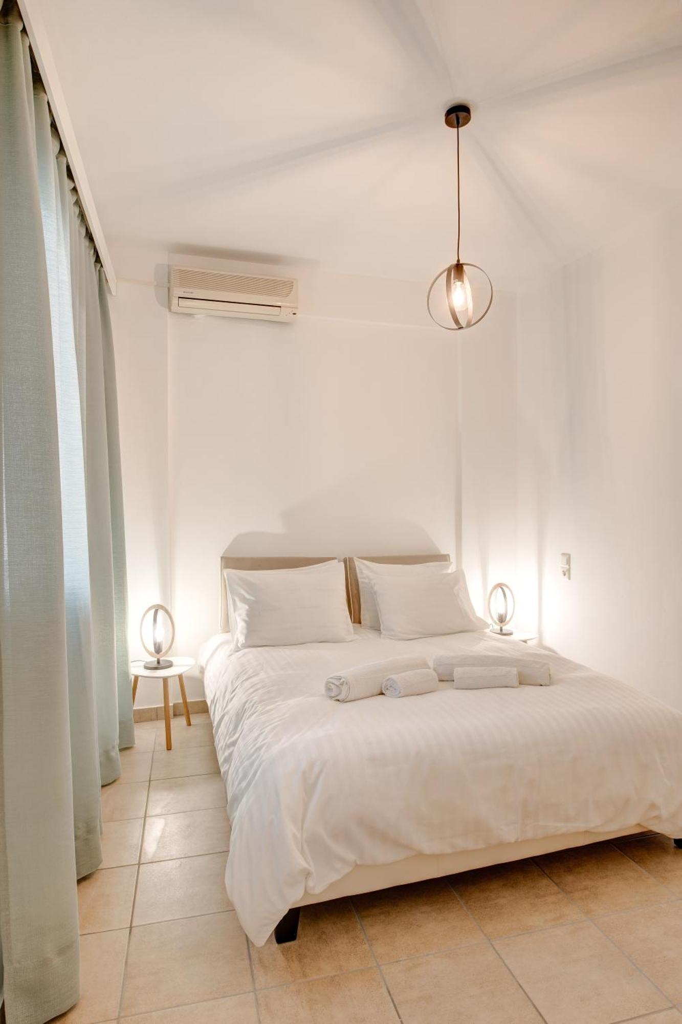 Sugar Blue - Apartments On The Beach Agios Vasilios  Exterior photo